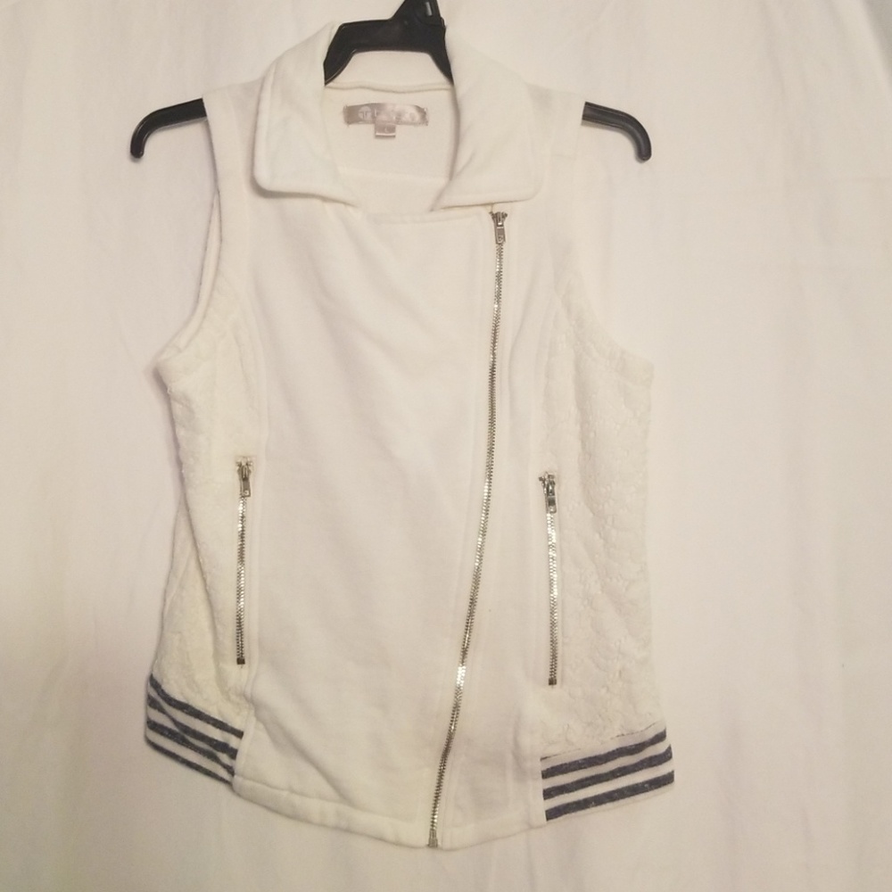 Girls vest size large